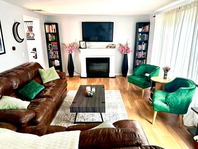 Waltham House: 153 Princeton Ave