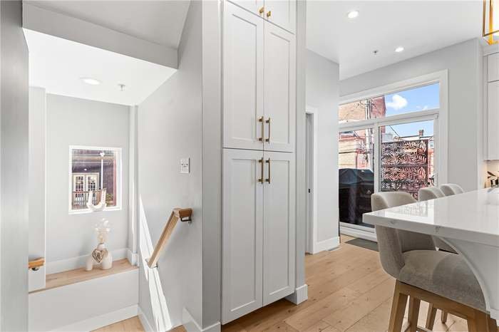 Pittsburgh Townhome: 3729 Mulberry Way,