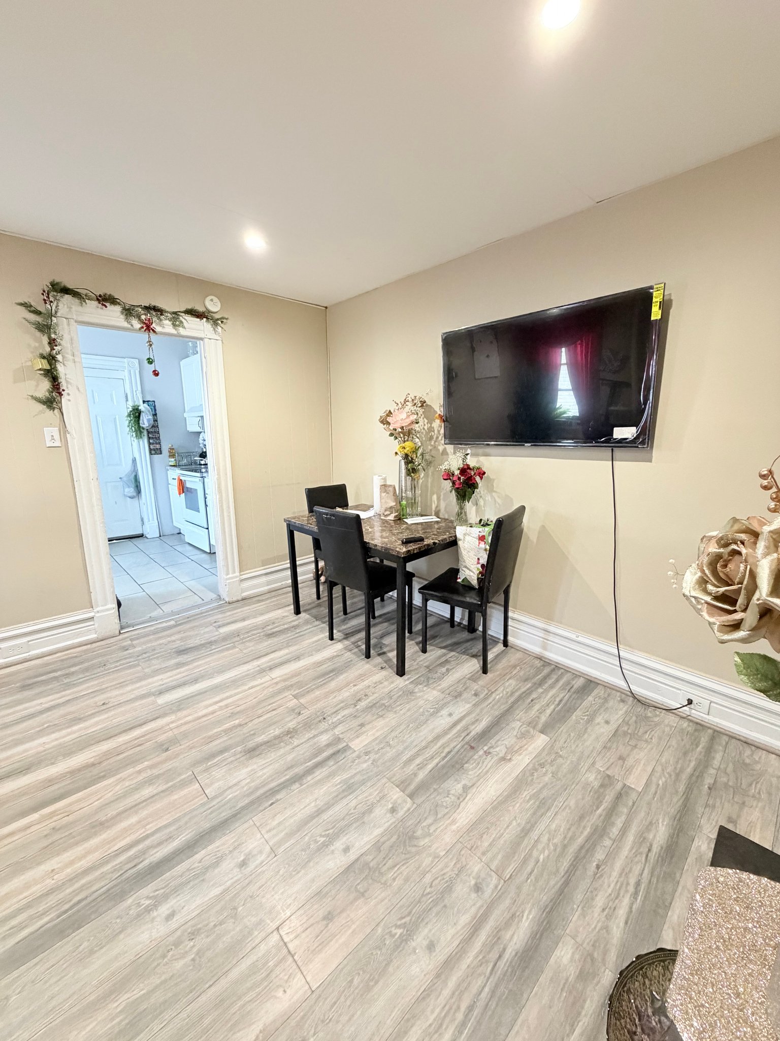 Reading Apartment: 818 N 11th st