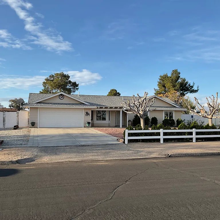 Victorville House: 11871 Old Ranch Rd
