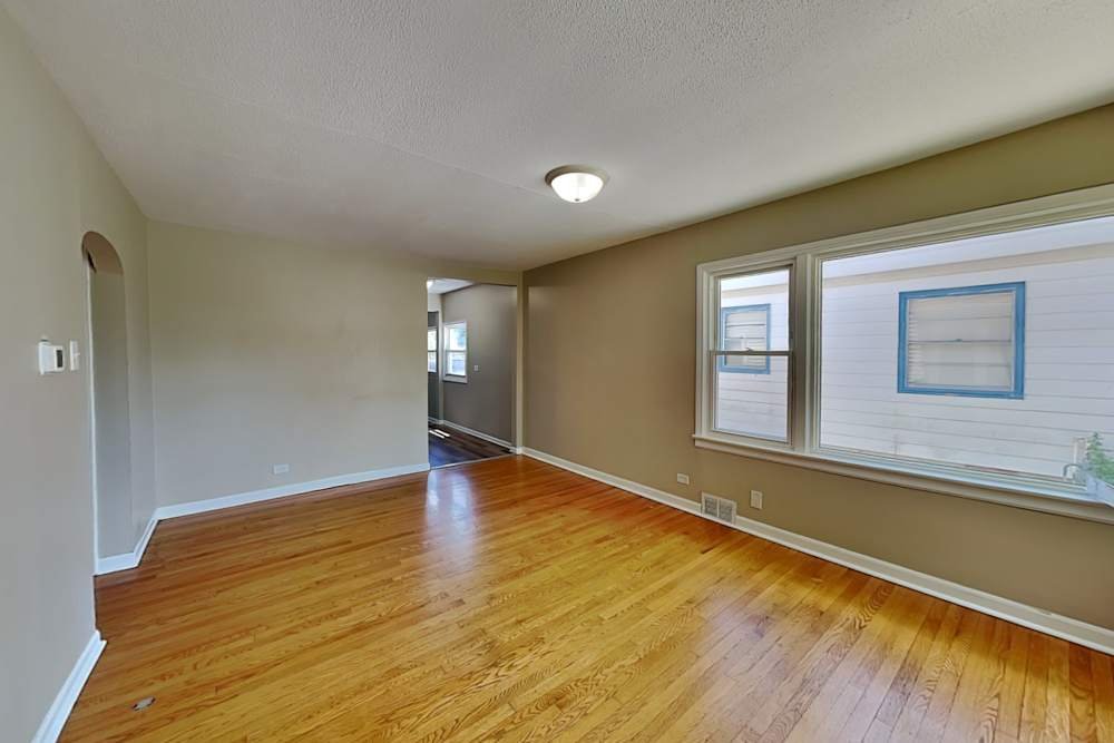 Addison House: 321 S Yale Ave