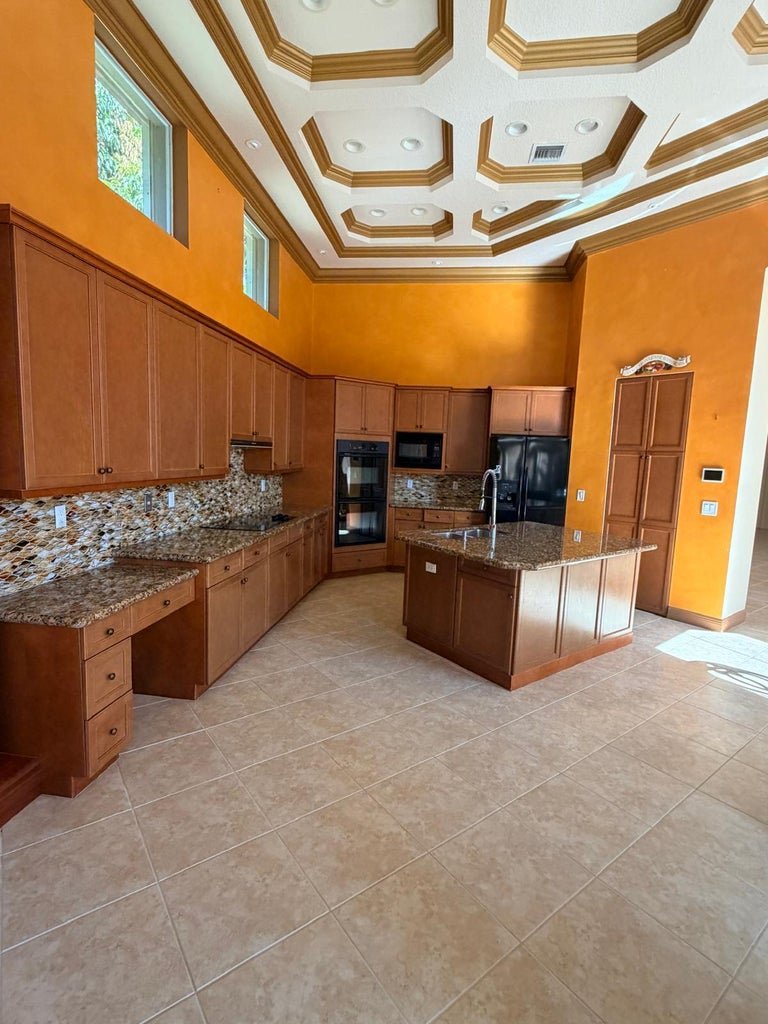 Wellington House: 2161 Widener Terrace