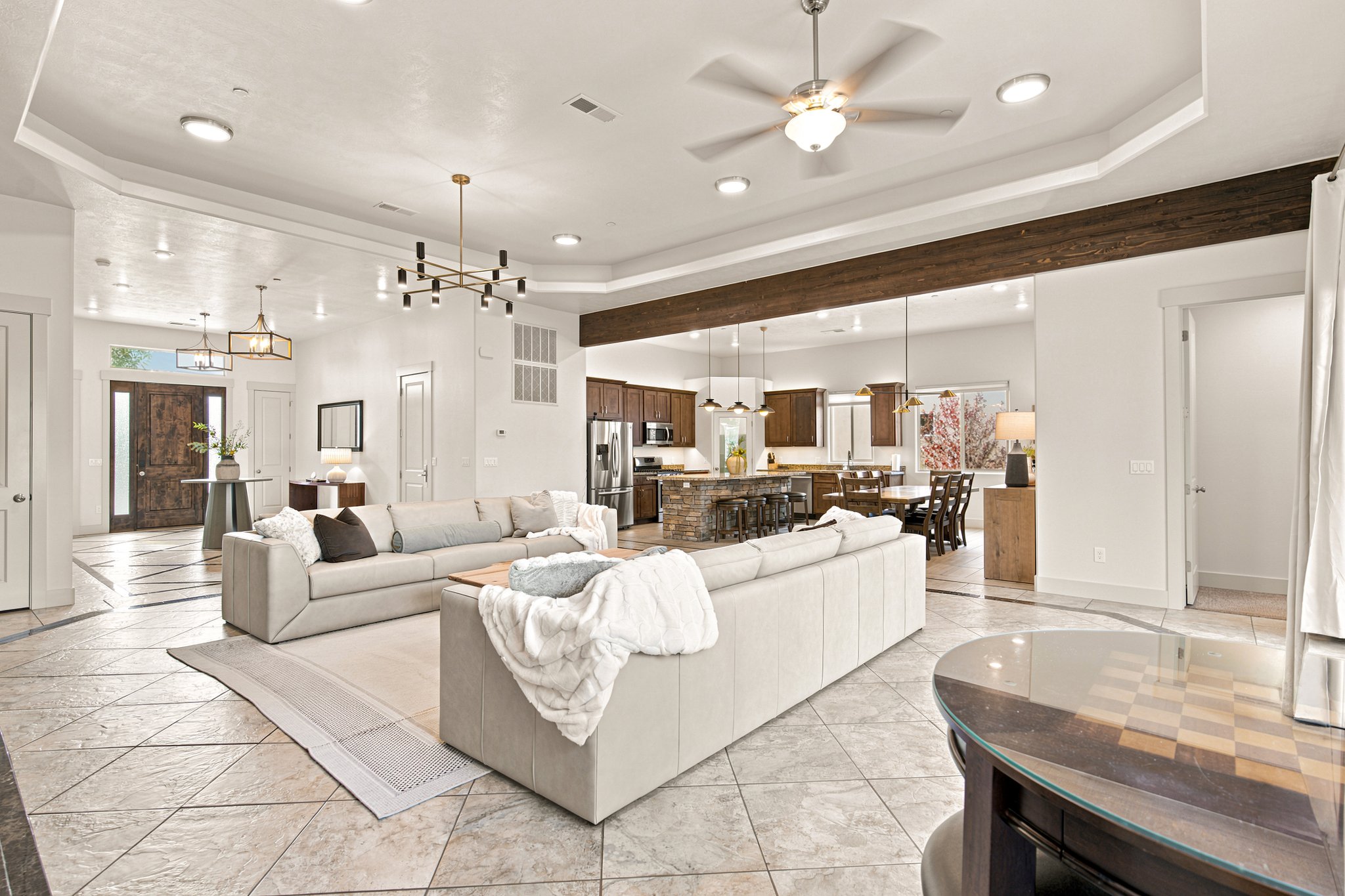Hurricane House: 3250 S 4900 W