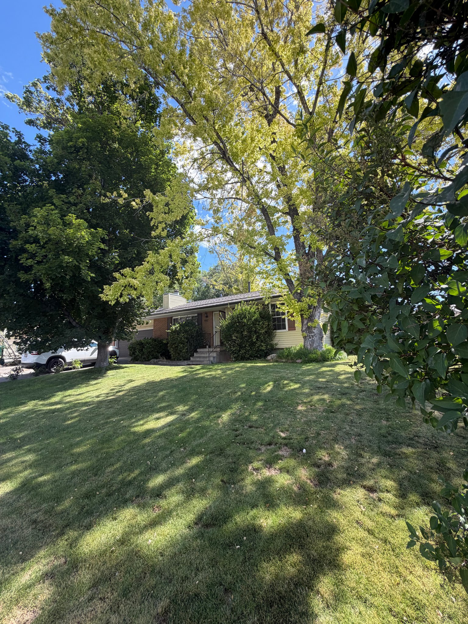 Orem House: 661 S 1200 W