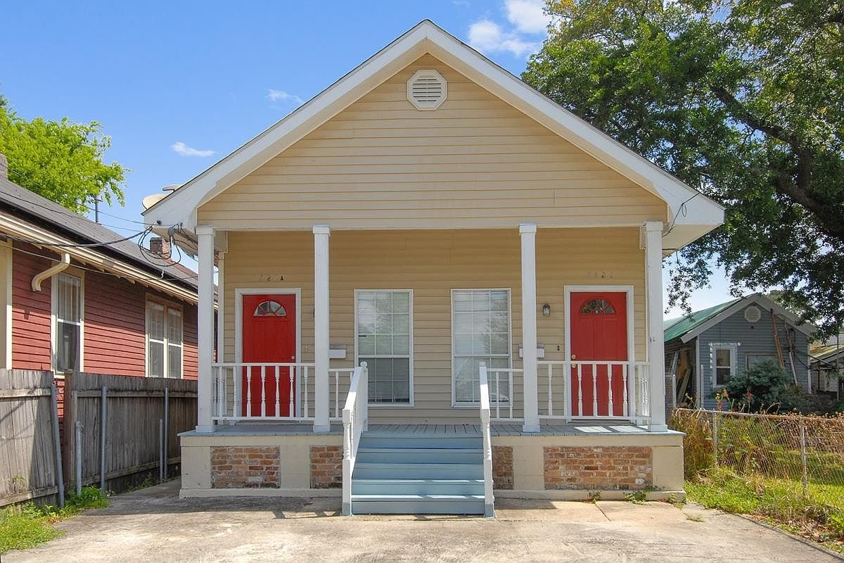 New Orleans House: 7427 Spruce St