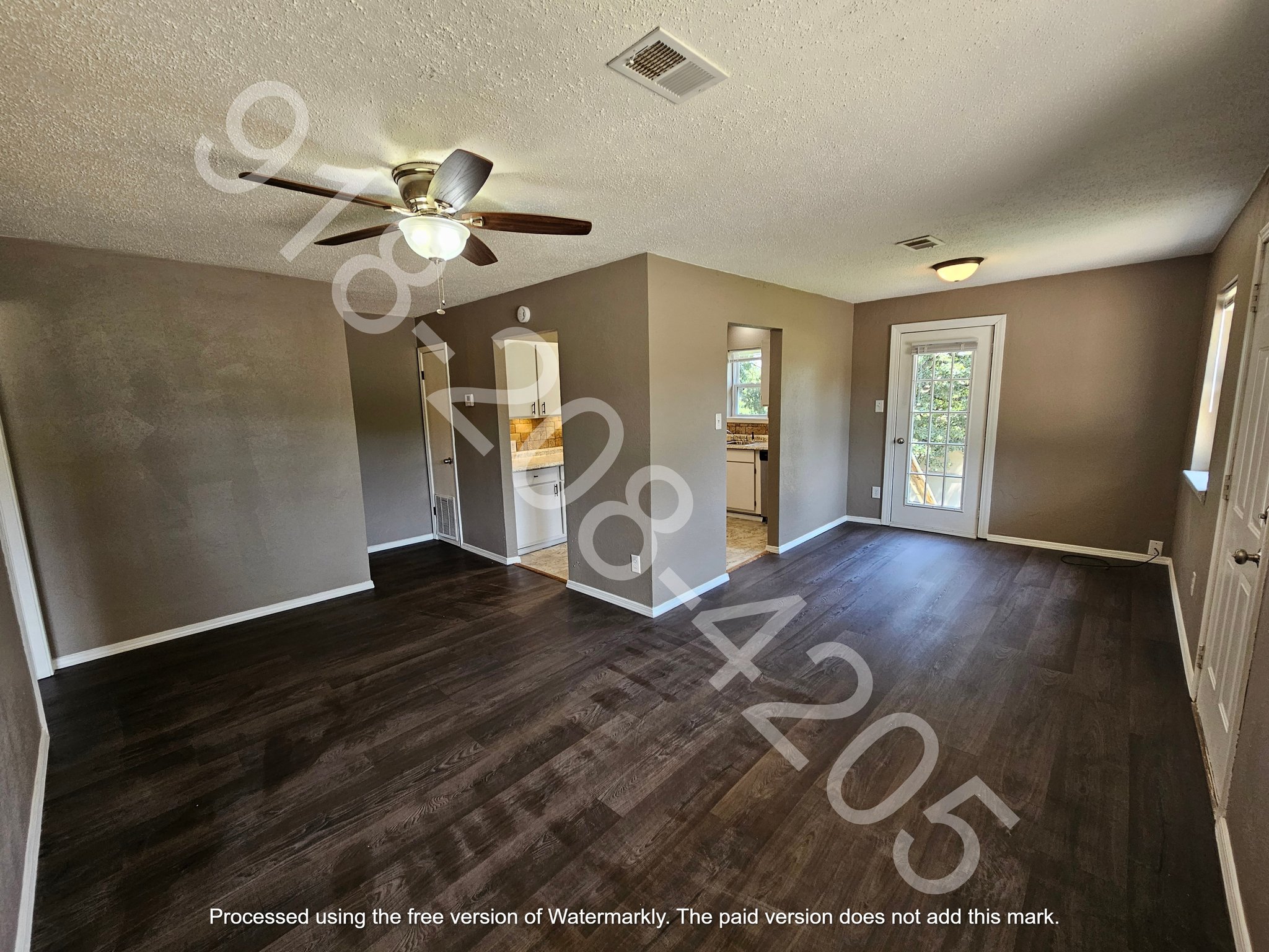 Van Buren Multiplex: 1601 N Hills Blvd