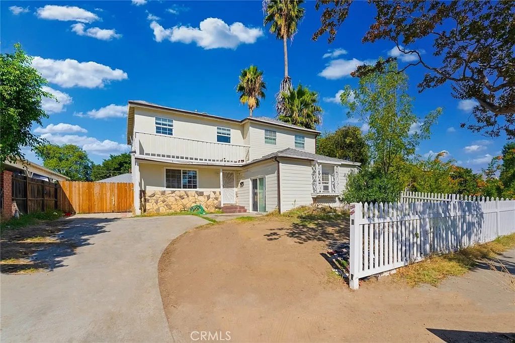 PONORAMA Single Room: 15219 WILLARD ST