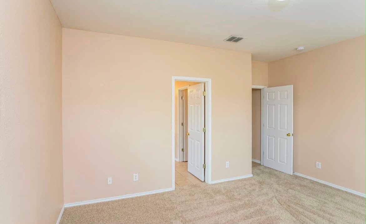 San Antonio House: 6119 Briscoe Leaf, San Antonio, TX 78253