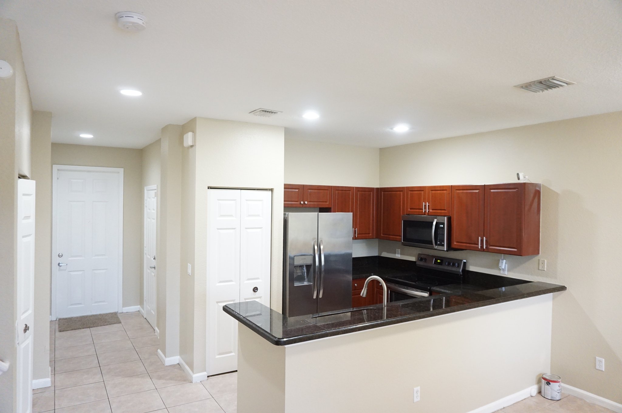 Riviera Beach Townhome: 2026 Nassau Dr