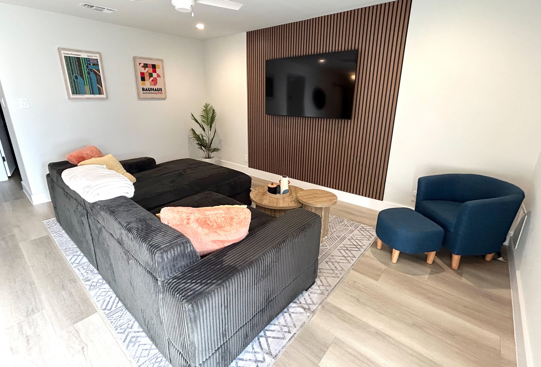 Austin Condo: 5302 Saint Georges Grn