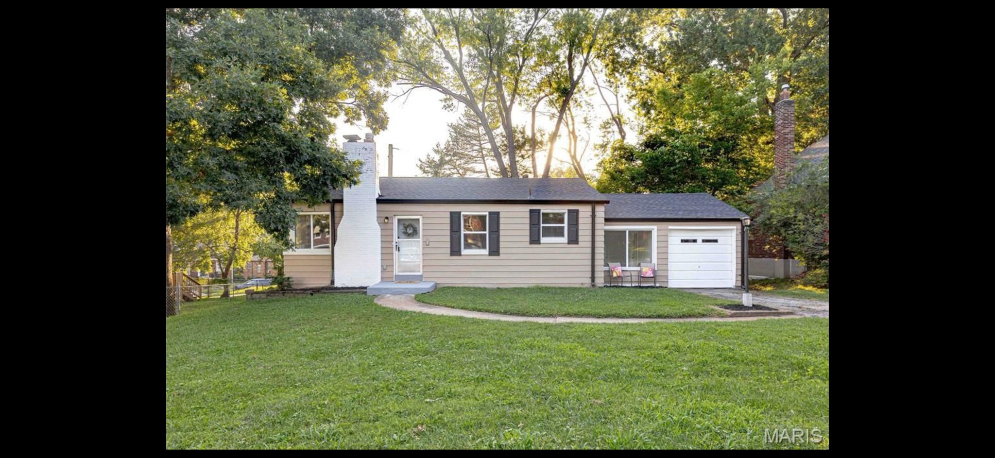 Saint Louis House: 3709 Eminence Blvd