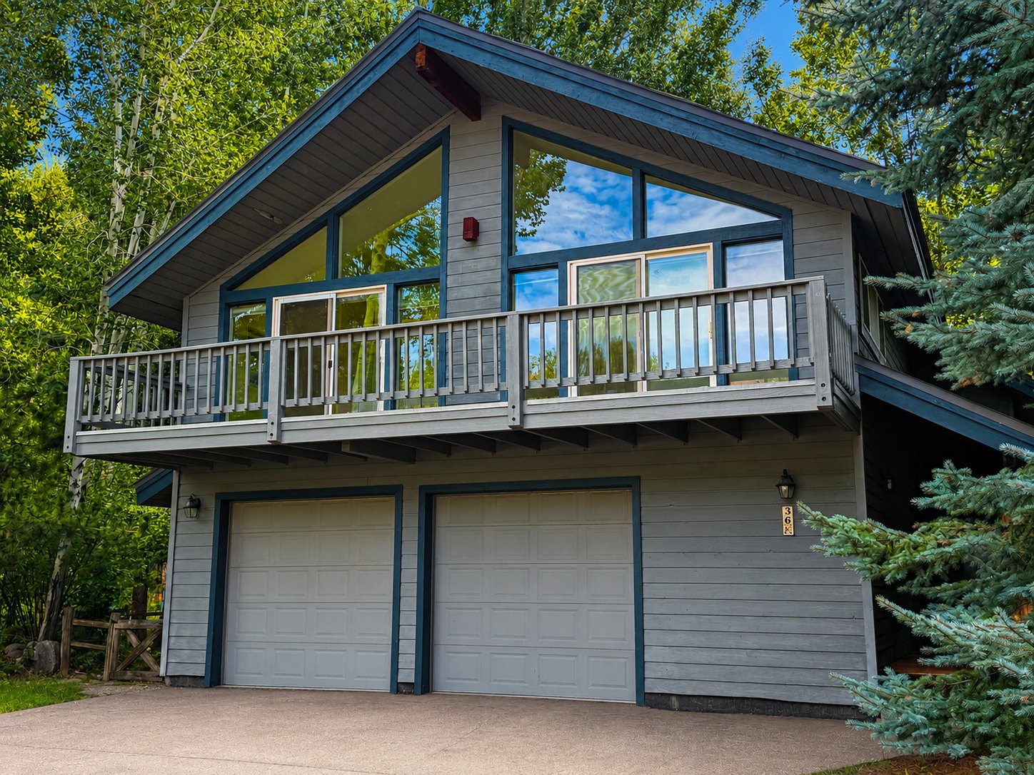 Durango House: 36 Stevens Creek