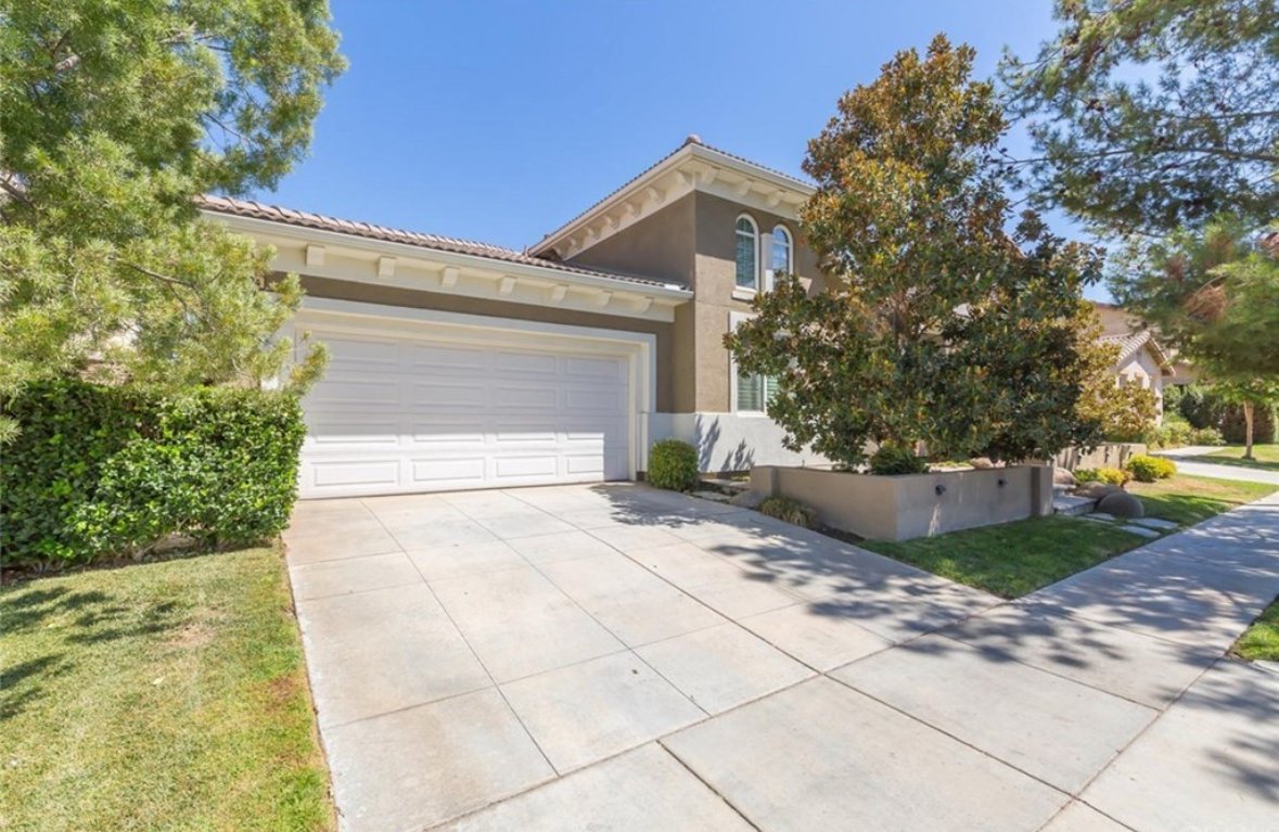 Hemet House: 1694 Gazebo Lane