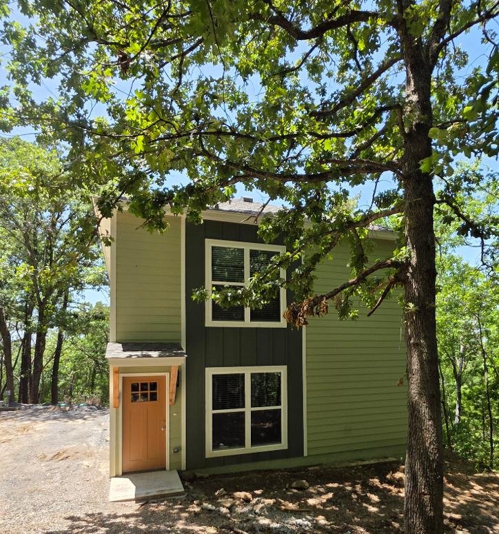 Park Hill Townhome: 29153 S. Grand View Ln.