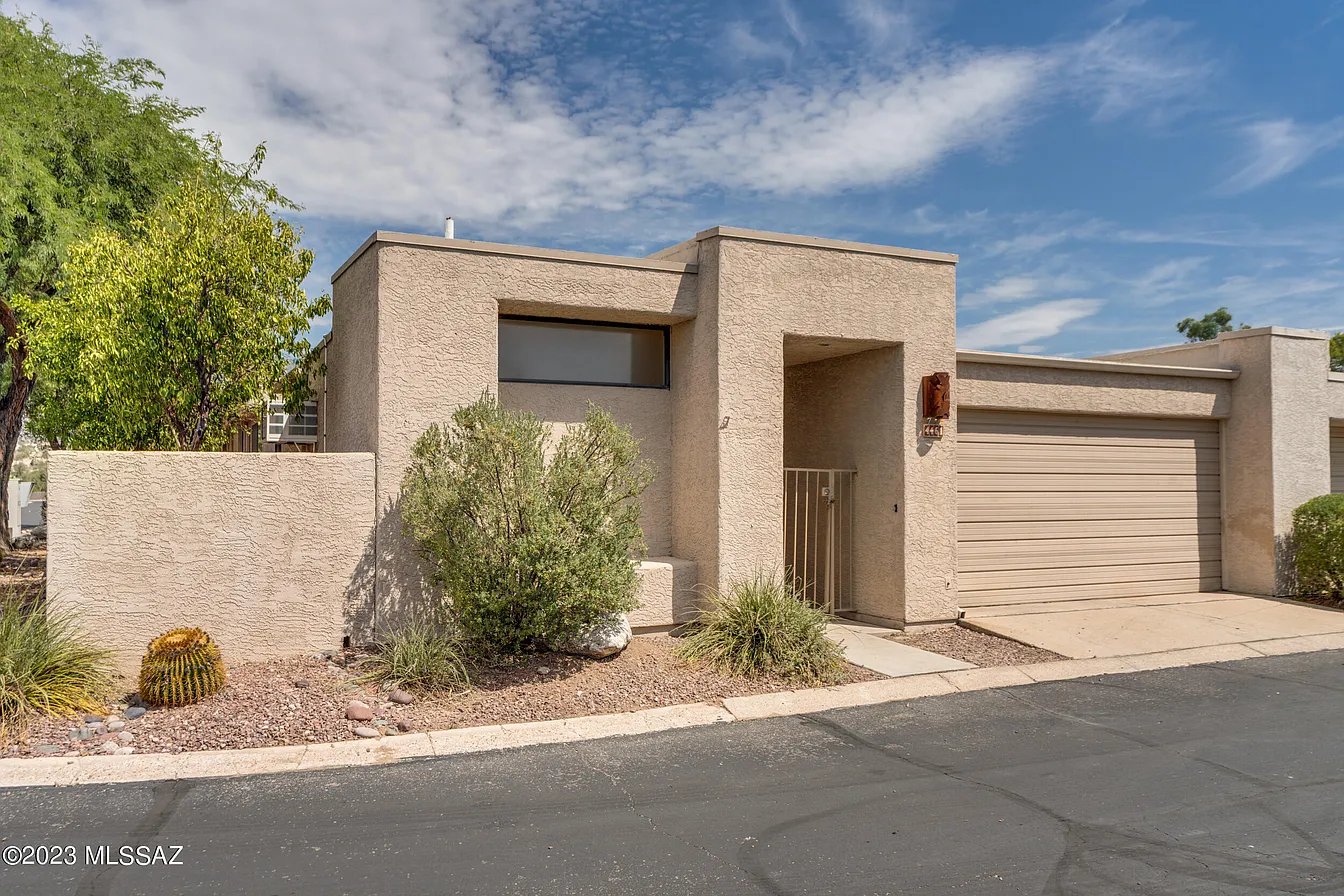 Tucson Townhome: 4461 E. Bullrush Lane