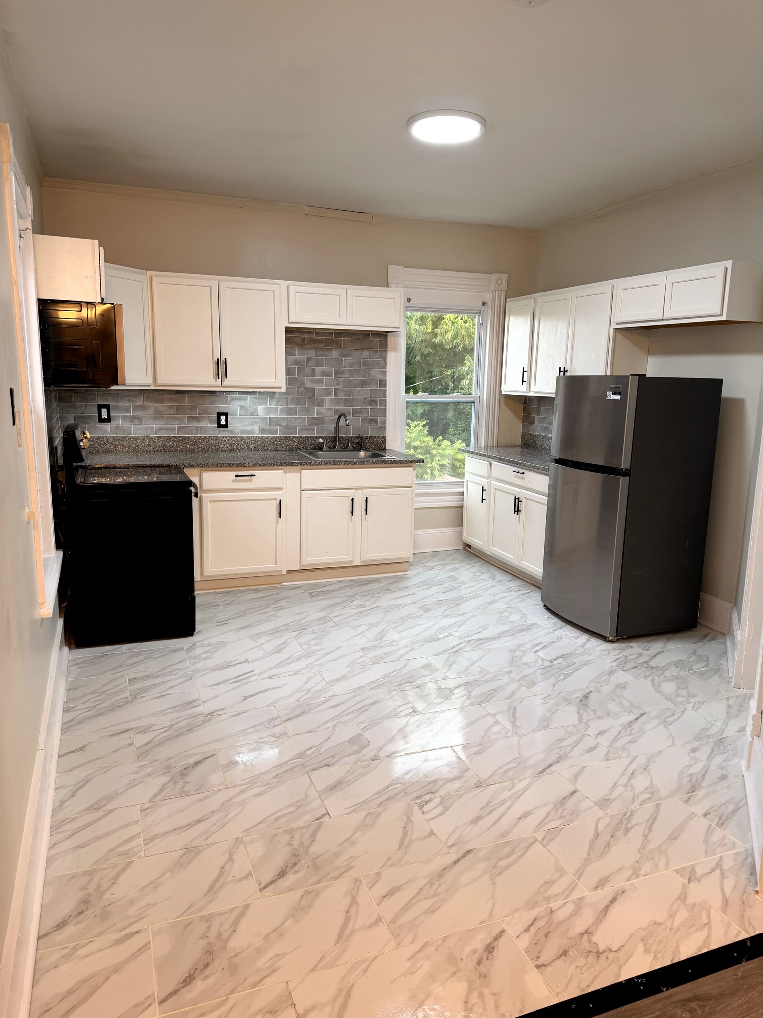 Norfolk Multiplex: 129 Poplar Ave