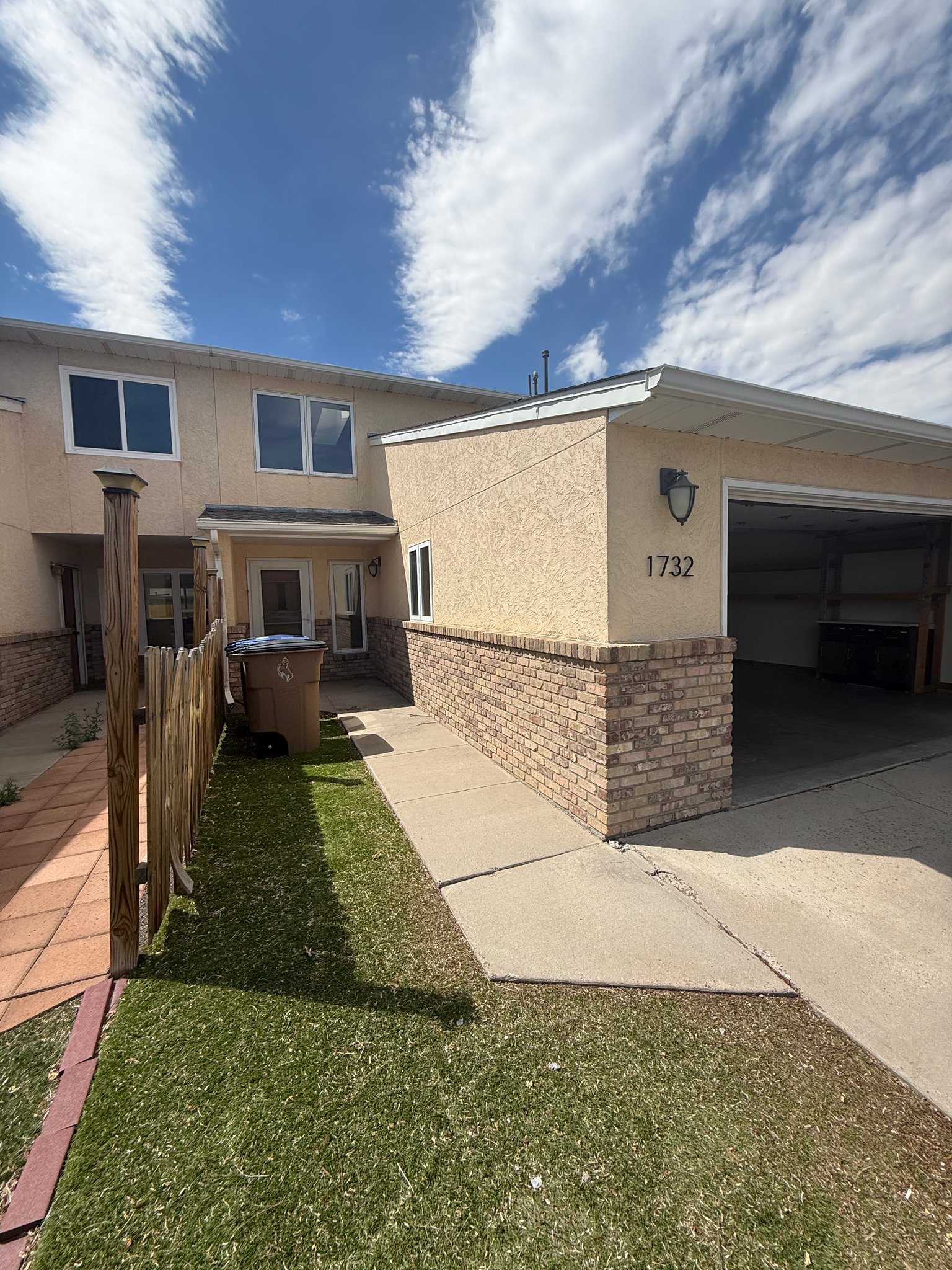Laramie Townhome: 1732 Sanders Dr