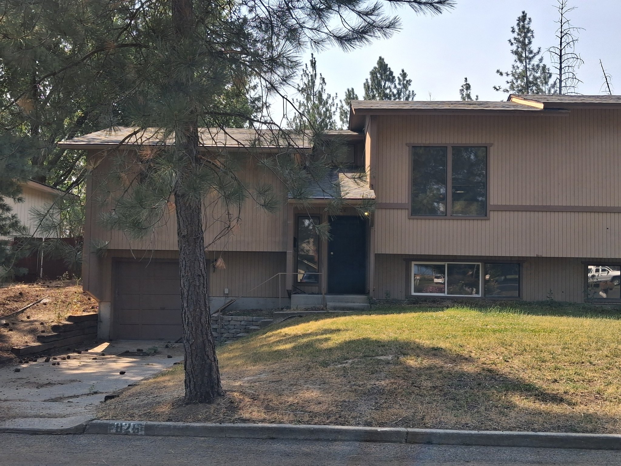Spokane Townhome: 924 E Bedivere Dr