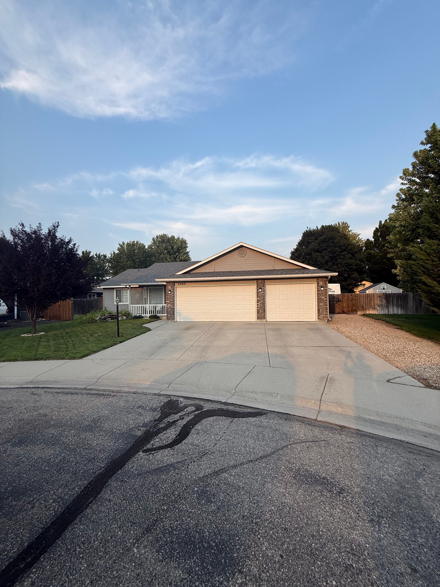 Meridian House: 2650 N Chancery Way