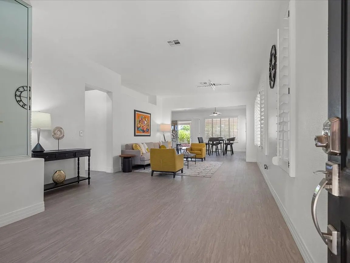 Las Vegas House: 824 Cambridge Cross Pl