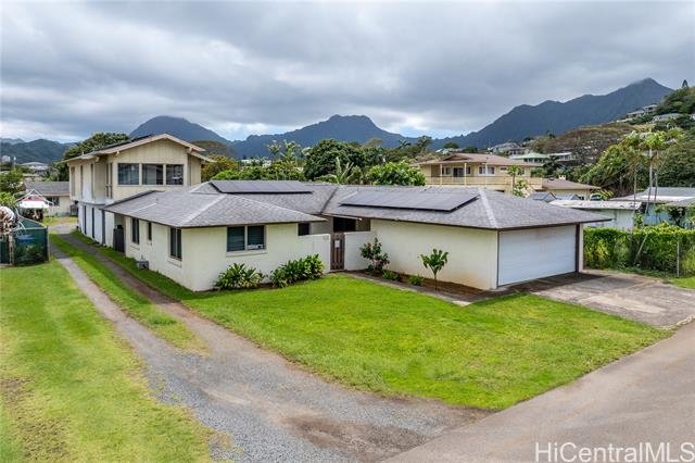 Kaneohe House: 45-254 Ka Hanahou Cir