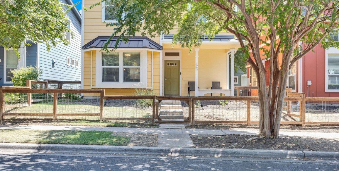 Austin Townhome: 1601 Miriam Ave