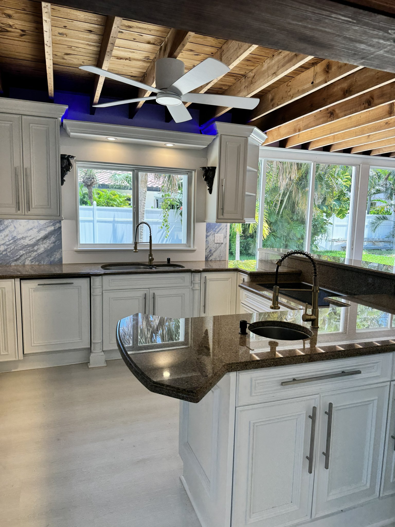 Boca Raton House: 333 NE 24th St