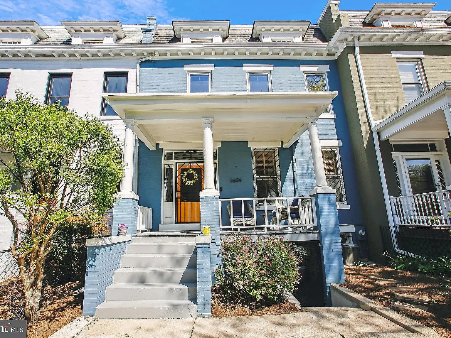 Washington Townhome: 2609 11th St NW