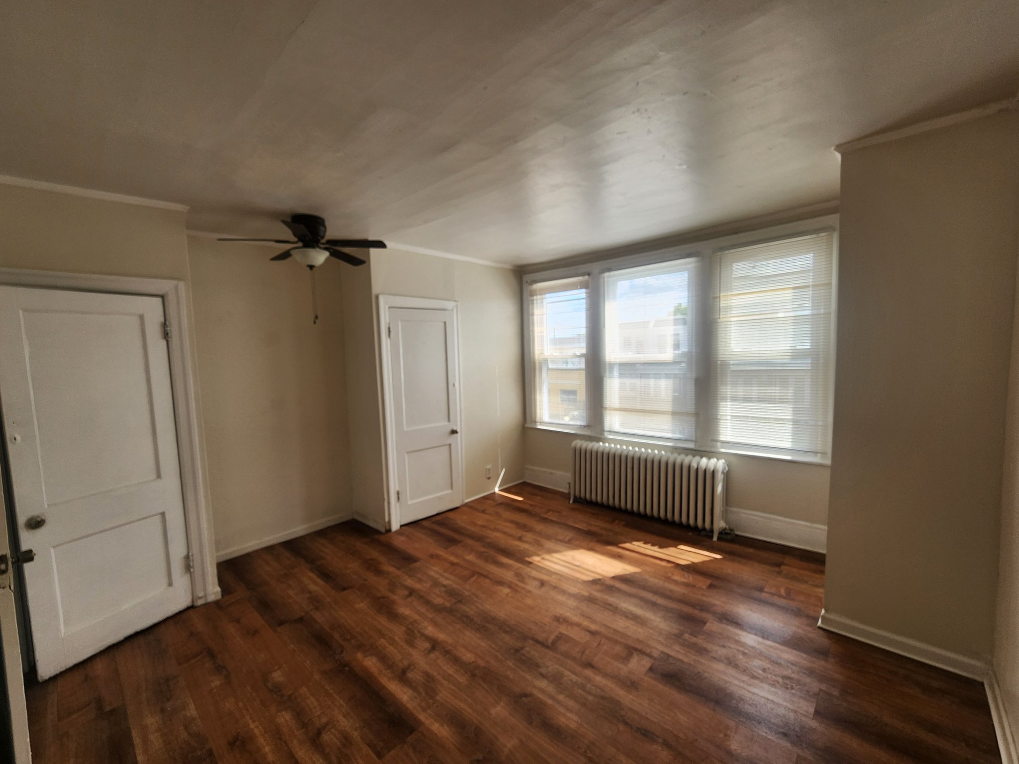 Philadelphia Apartment: 2115 Stenton Ave