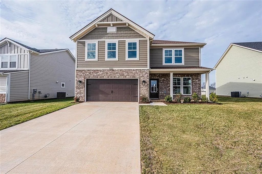 Alvaton House: 9351 Woodgate Cir