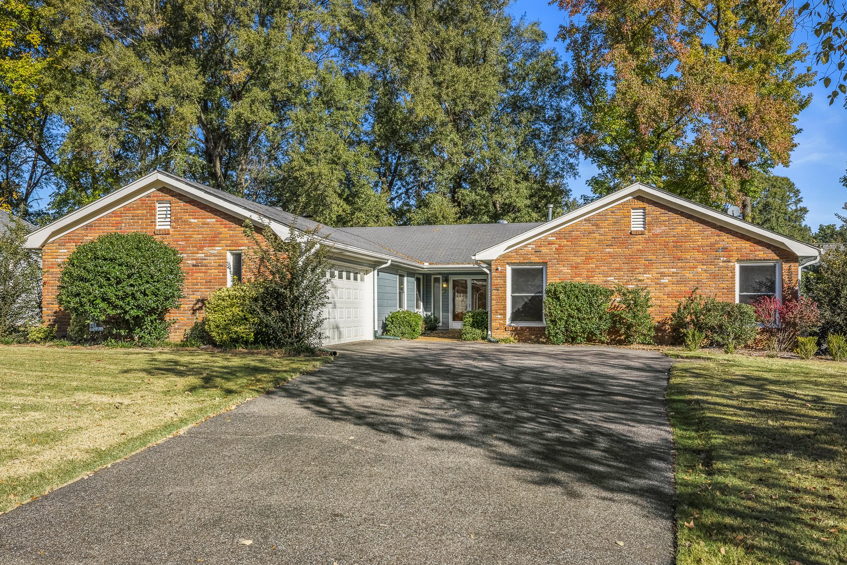 Germantown House: 8044 Neshoba Rd