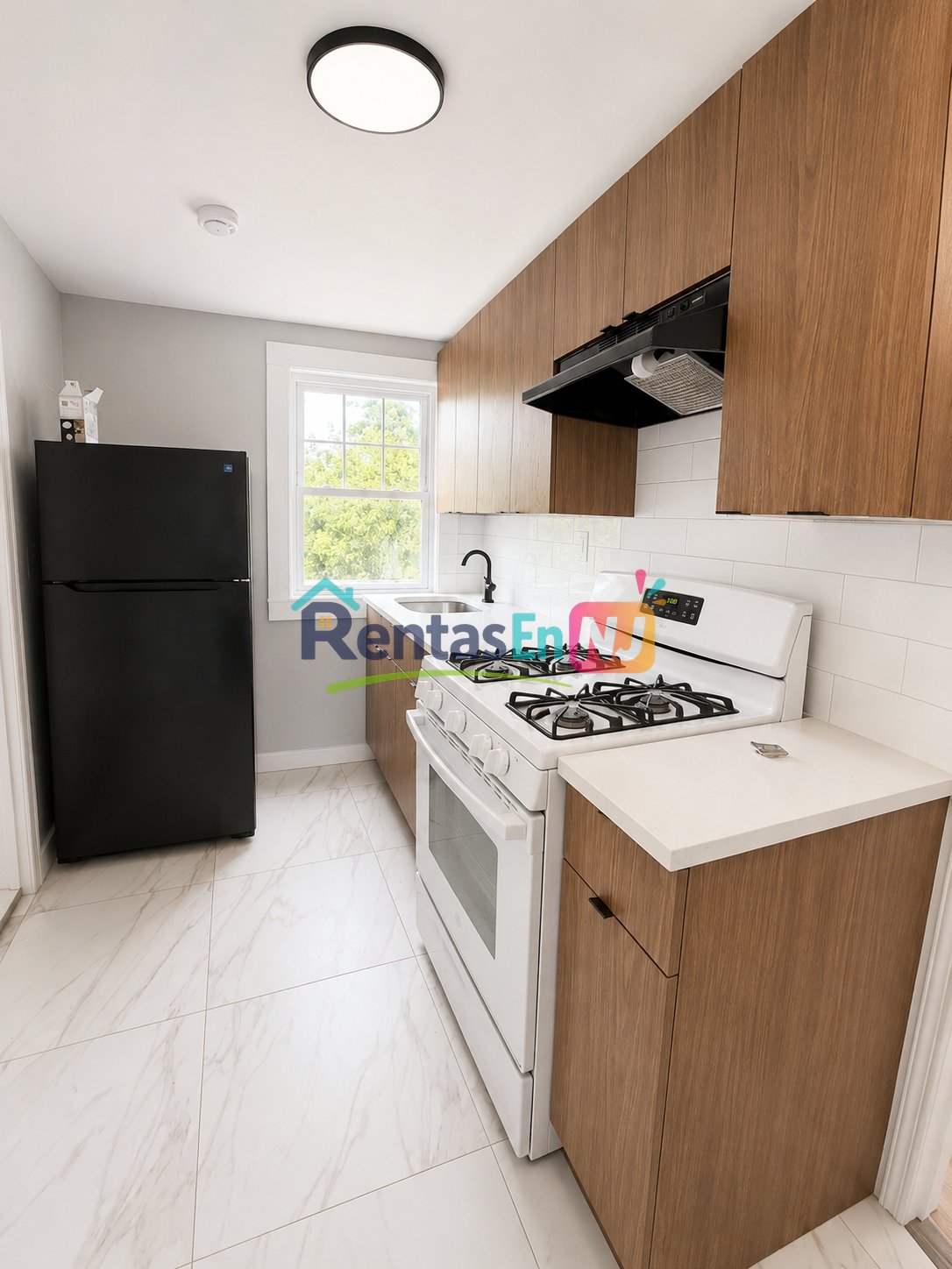 Newark Condo: 145 Vermont Ave