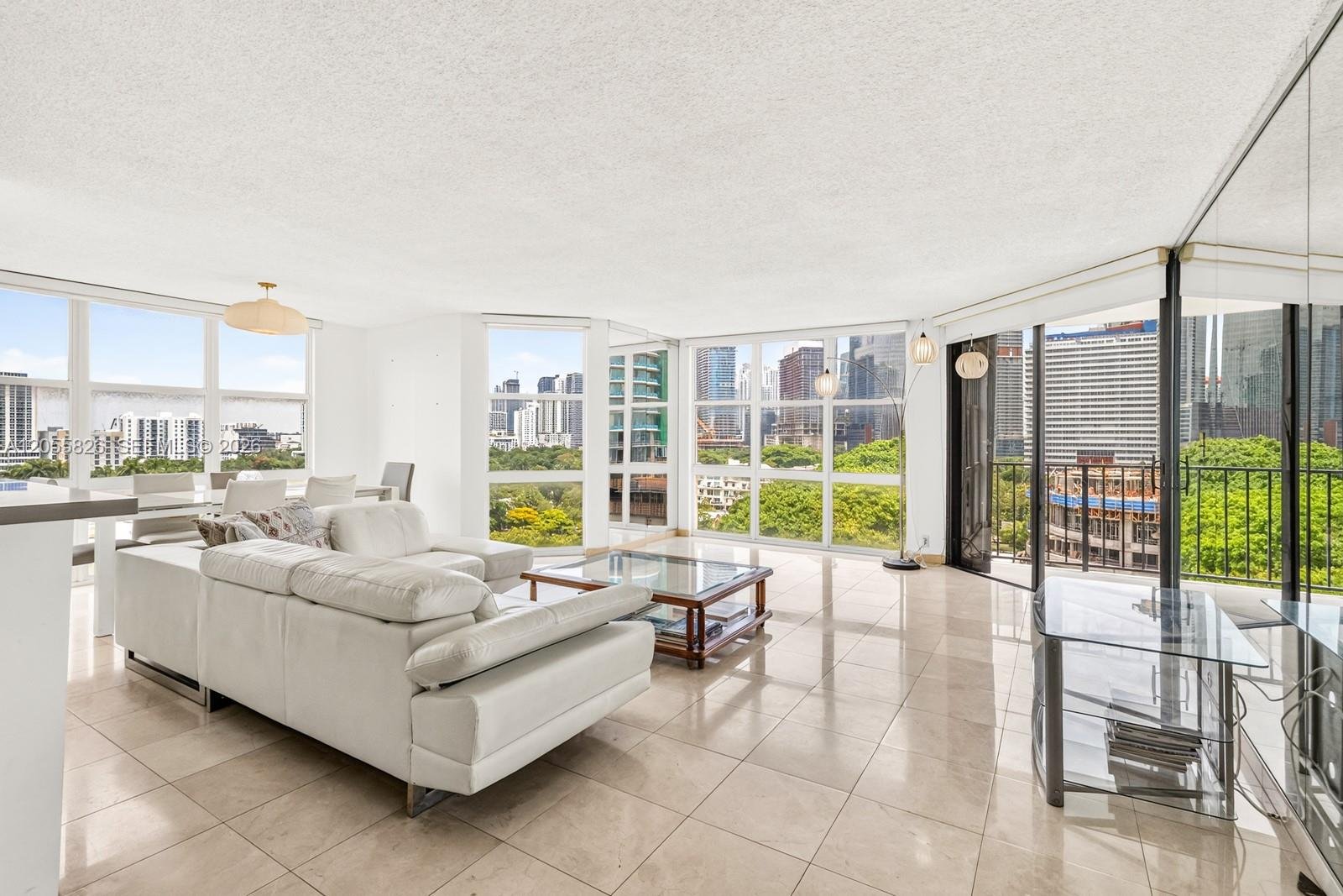 Miami Condo: 1901 Brickell Ave