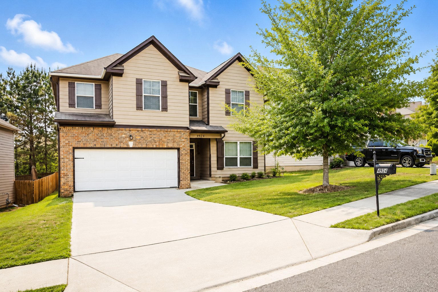 Atlanta House: 4624 Rapahoe Trail