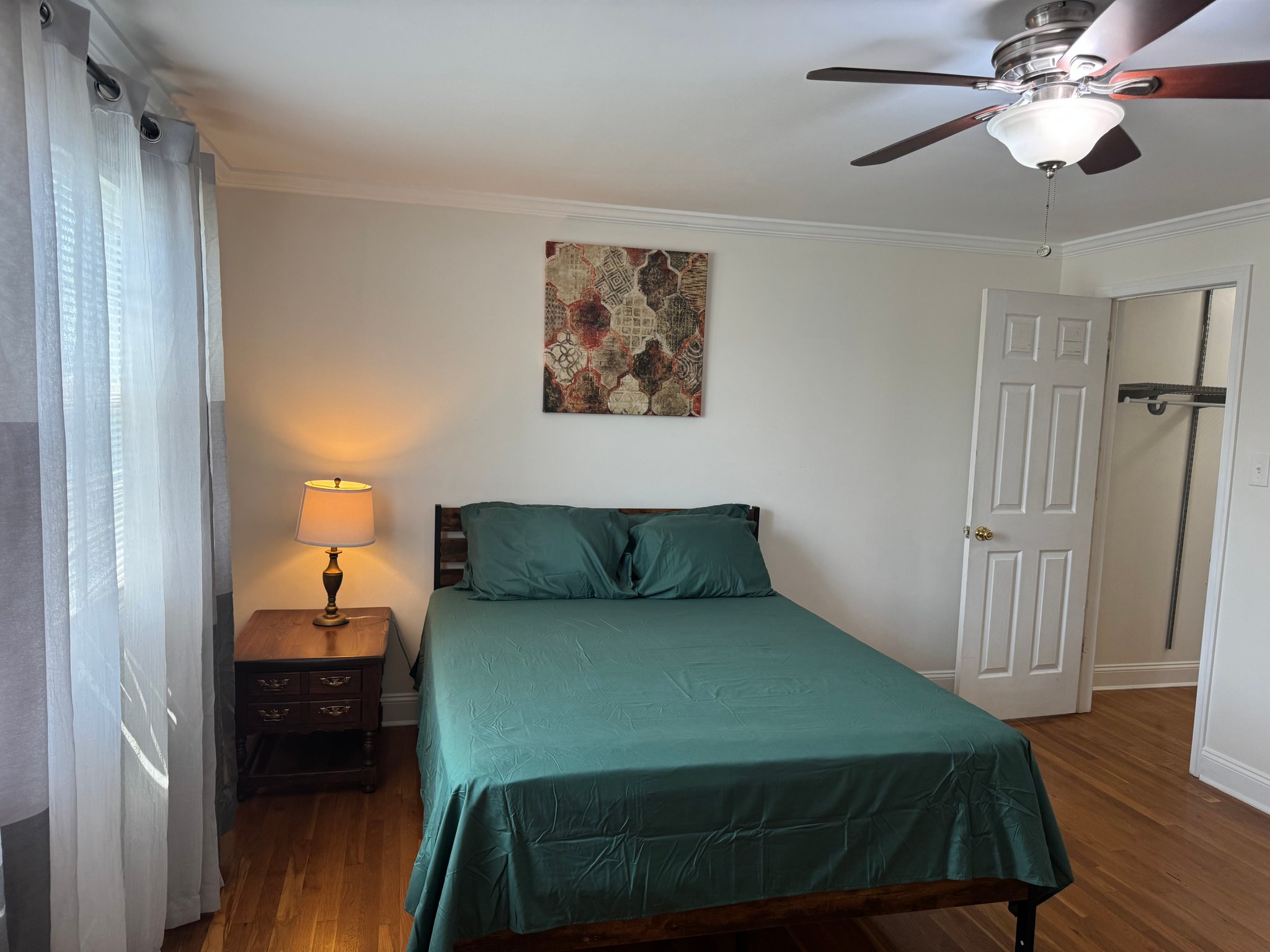 New Castle Single Room: 18 George Read Road