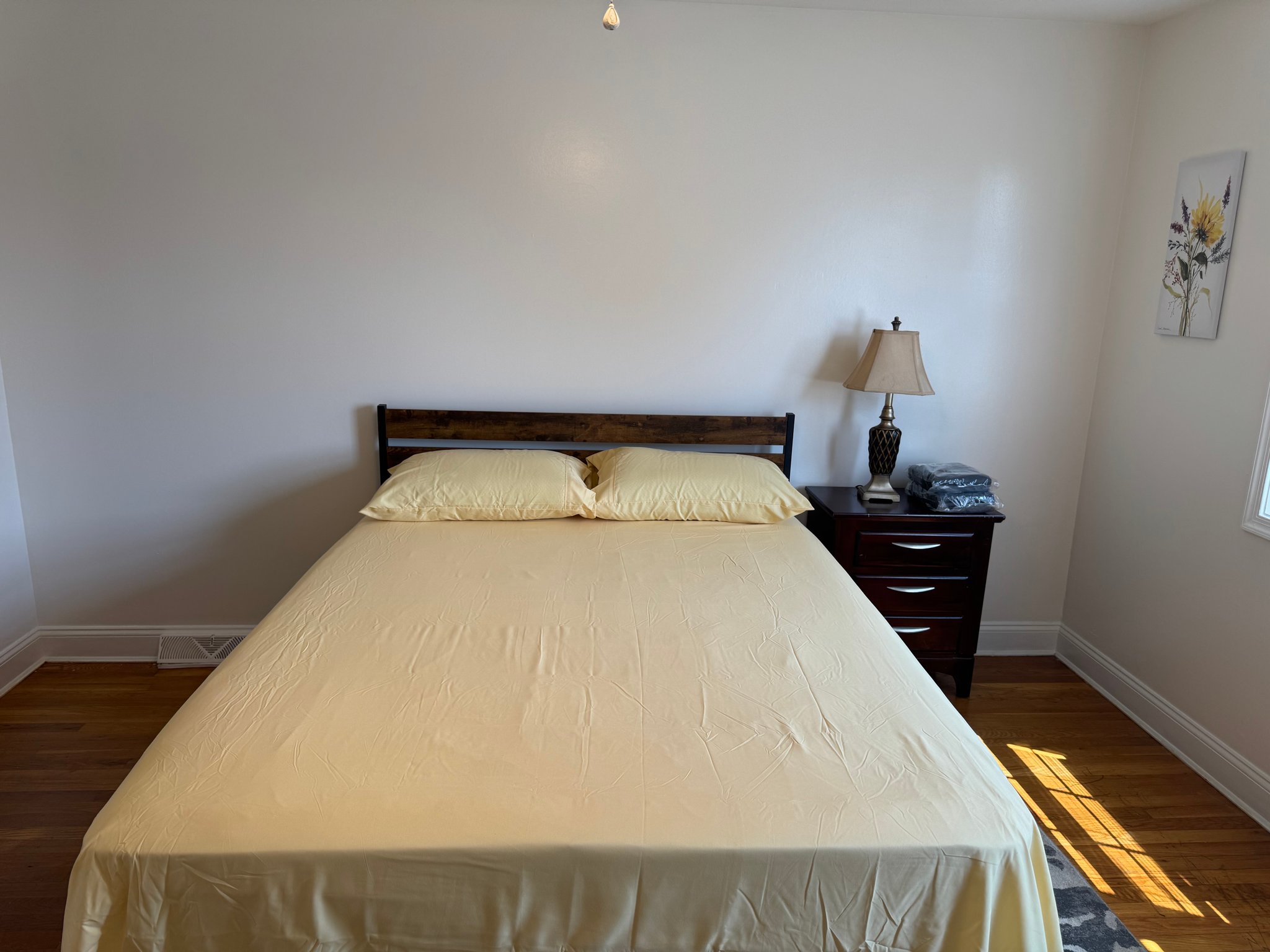 New Castle Single Room: 18 George Read Road