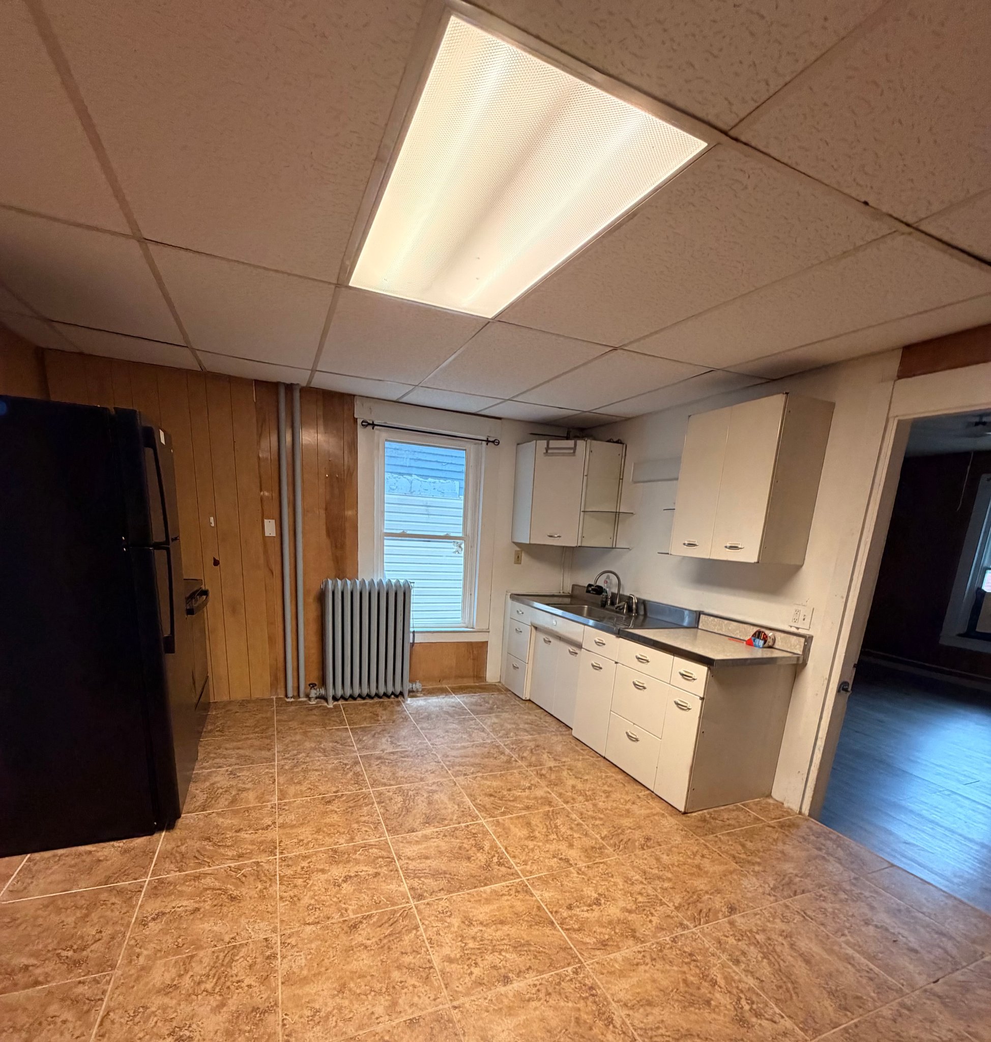 Brighton Apartment: 2 Cross St