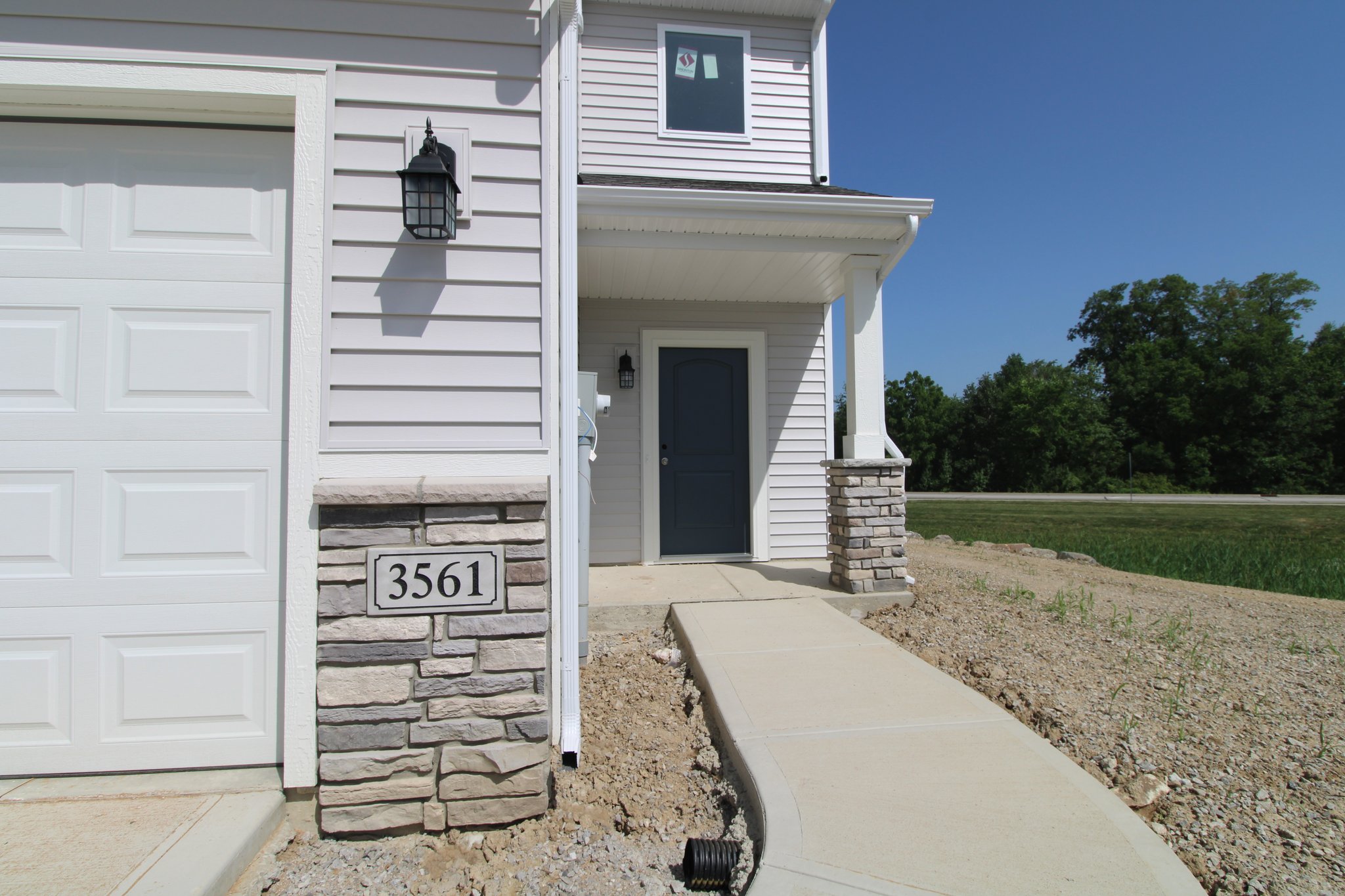 New Haven Townhome: 3561 Canal Square Court