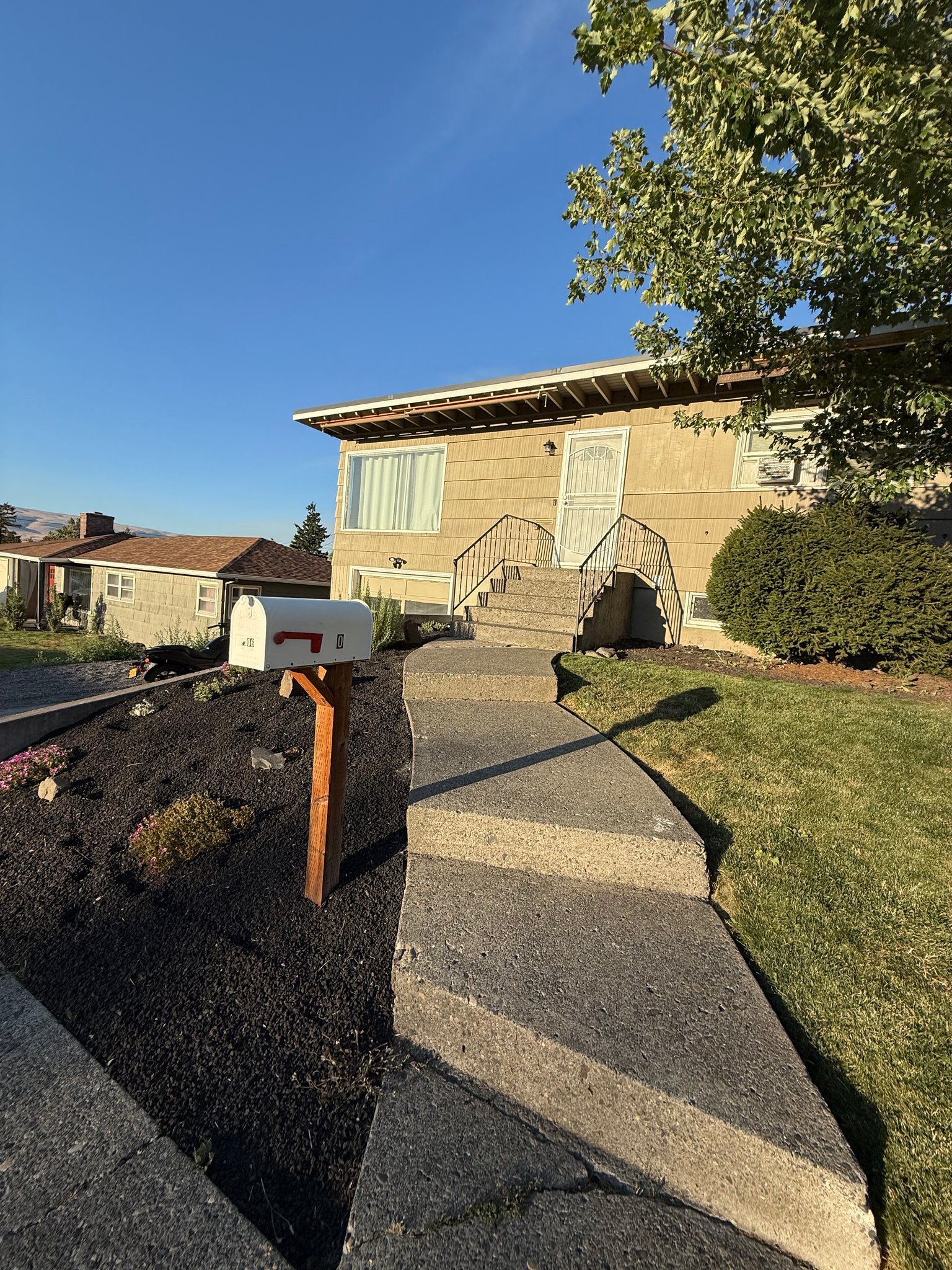 The Dalles Multiplex: 1106 Oregon St