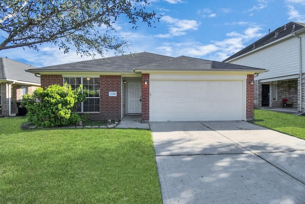 Humble House: 21513 Ornella Cir, Humble, TX 77338