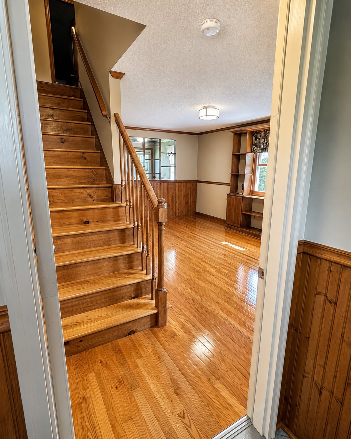 Springfield Townhome: 1453 Carew St