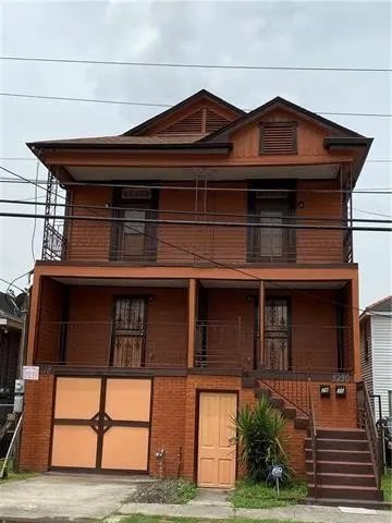 New Orlea Multiplex: 3228 Pauger St