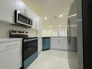 Weston House: 1630 ZENITH Way 1630