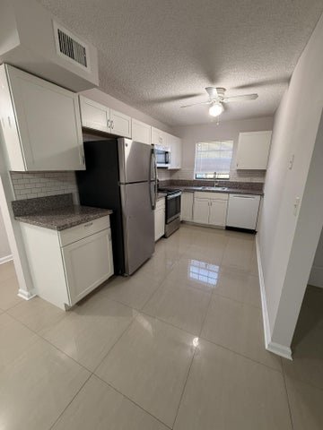 Boca Raton Condo: 301 Norwood Terrace 128