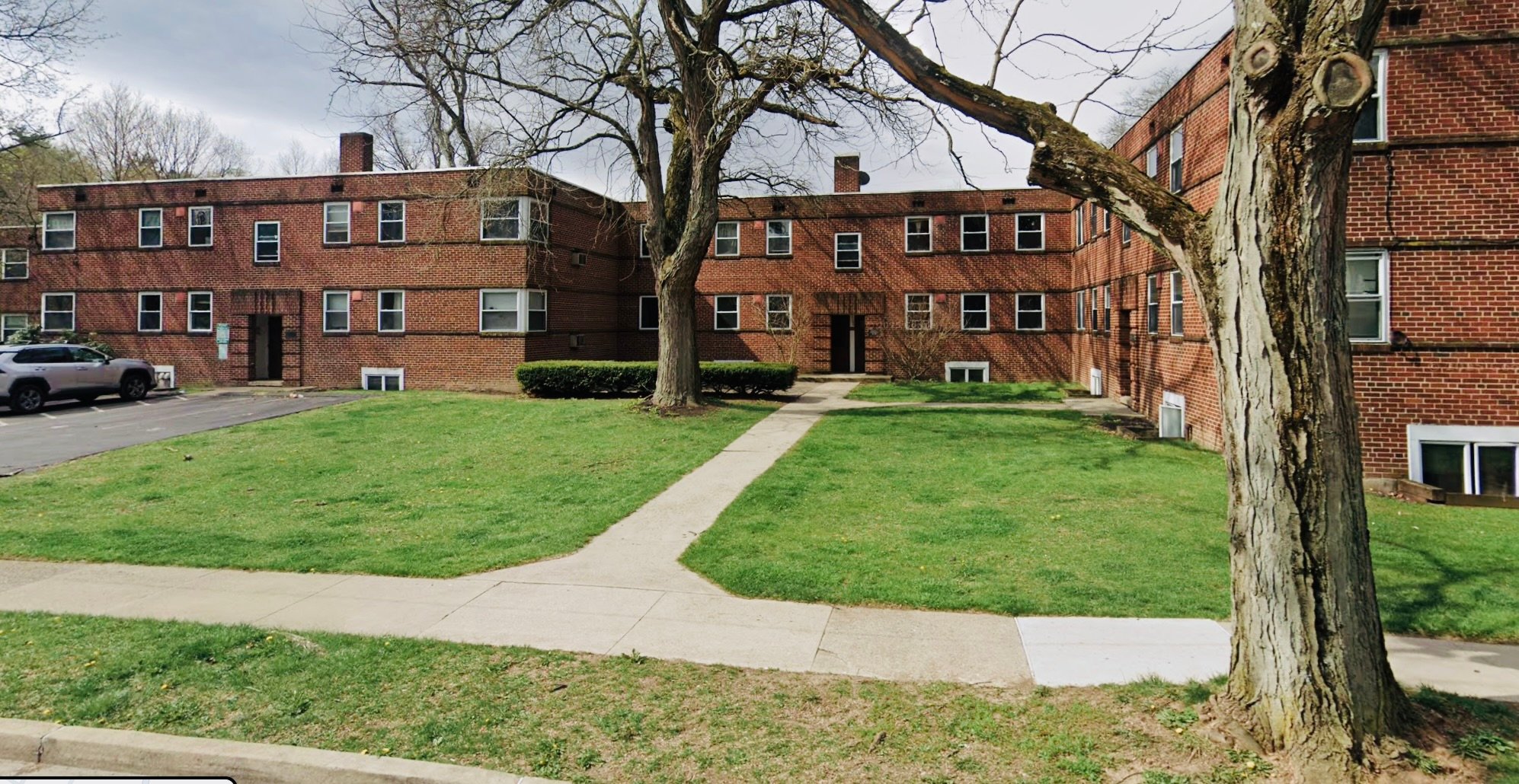 State College Apartment: 1010 S Pugh