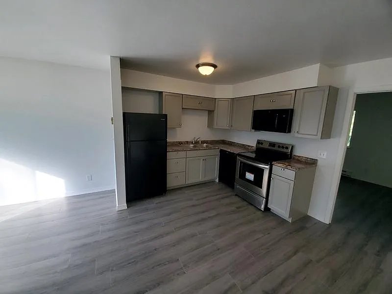 MIDDLETOWN Apartment: 418 WILSON ST