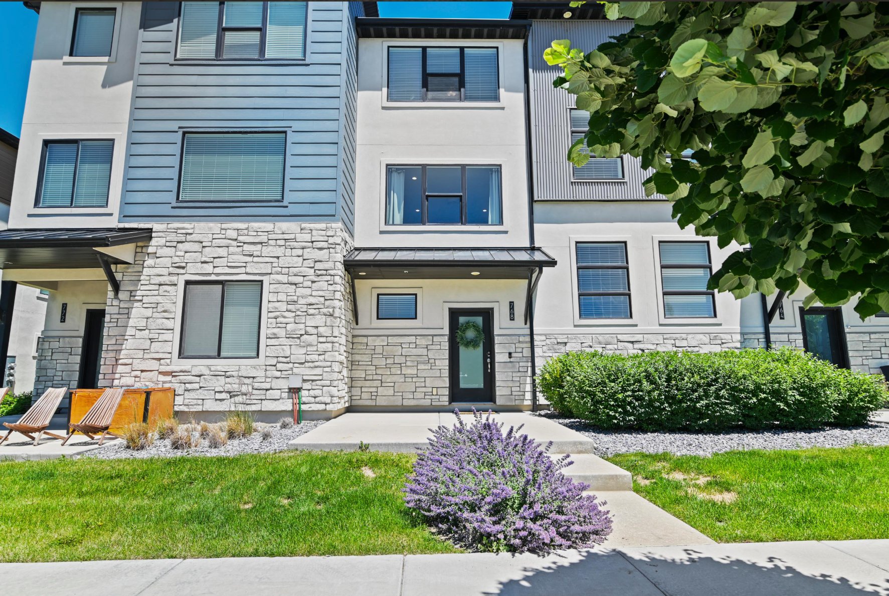 American Fork Townhome: 768 W Harvest Glen Rd