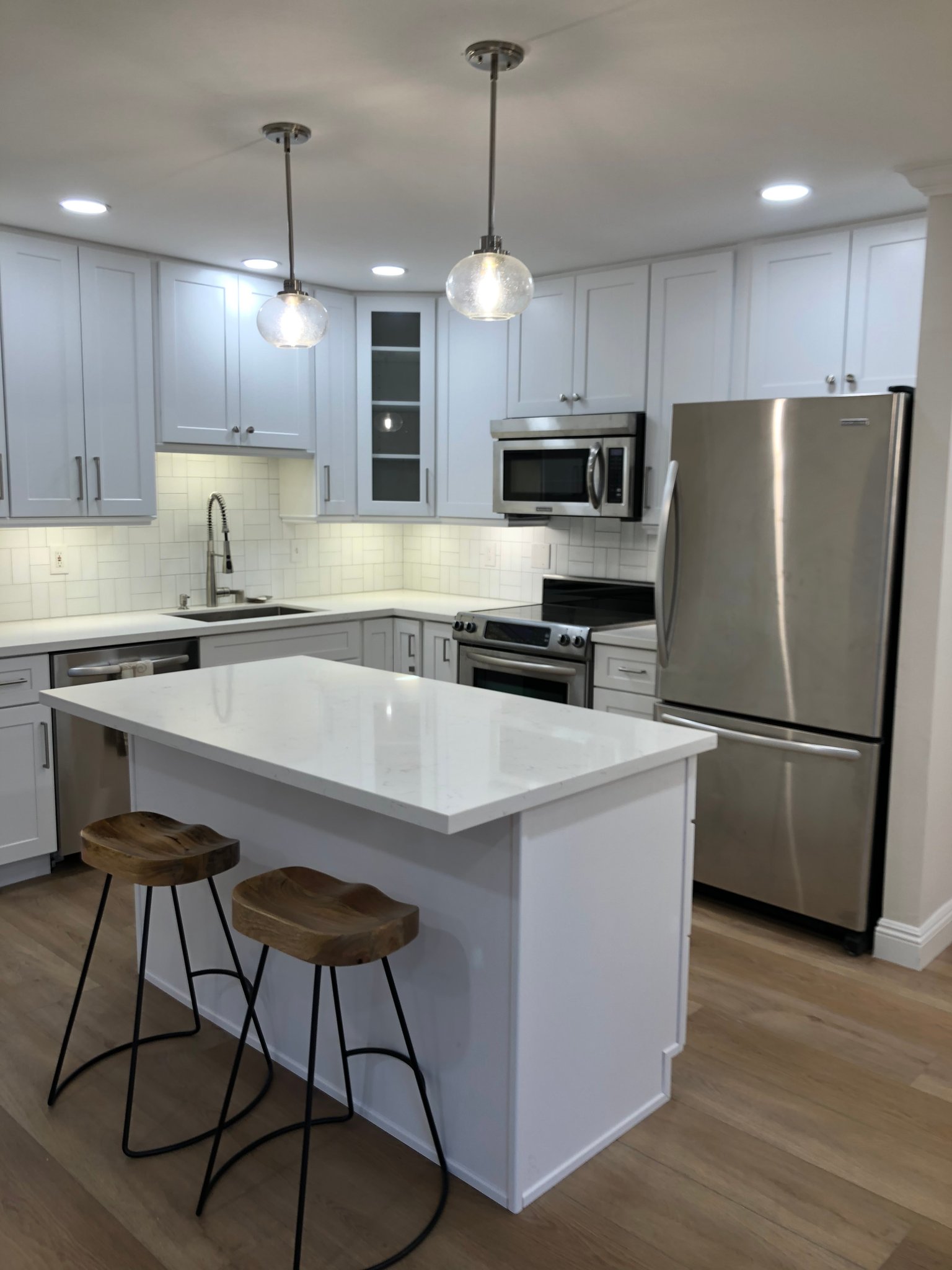 La Jolla Condo: 7811 Eads Ave.