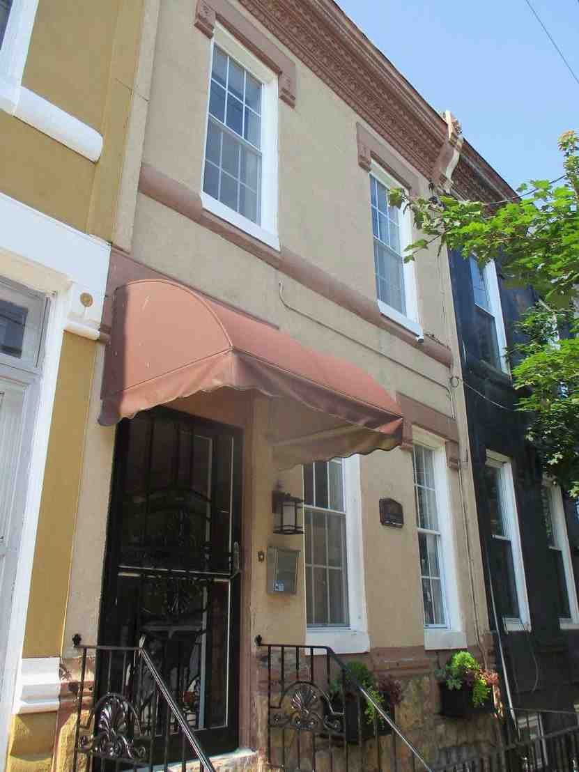 Philadelphia Townhome: 2418 W Norris St
