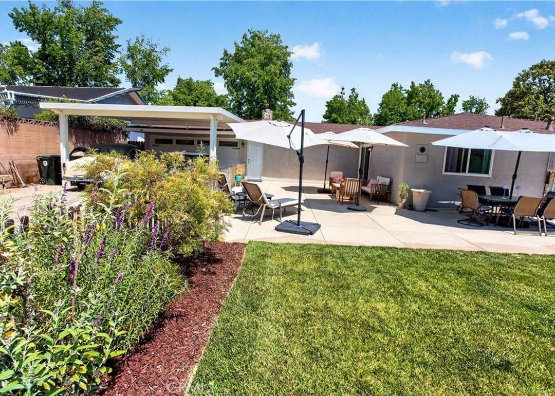 Upland House: 1383 N 2nd Ave